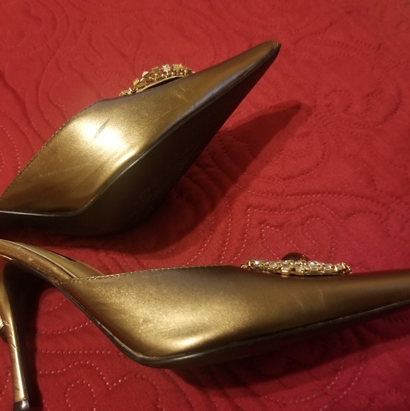 Ann Marino Bronze Mules - Picture 7 of 8